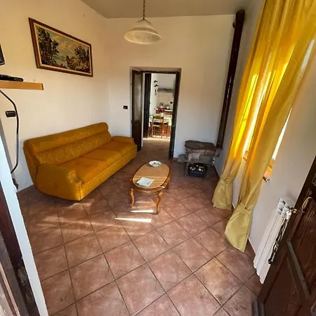 Apartment The Second Luzieth's Lesegno